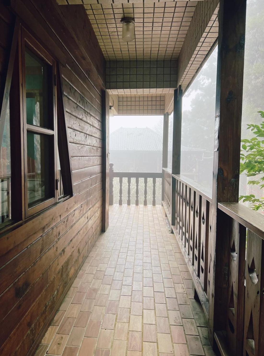 Gemlu Villa Lugu Exterior photo